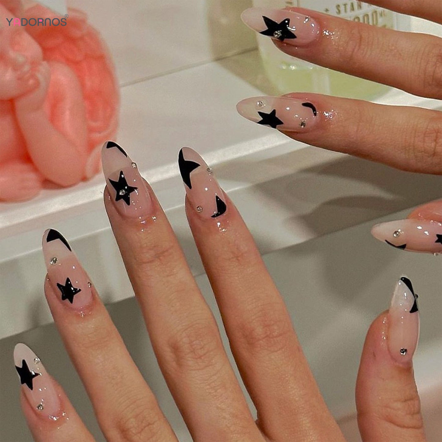 24Pcs Short Almond Press on Nails Y2K Star Diamond Designs