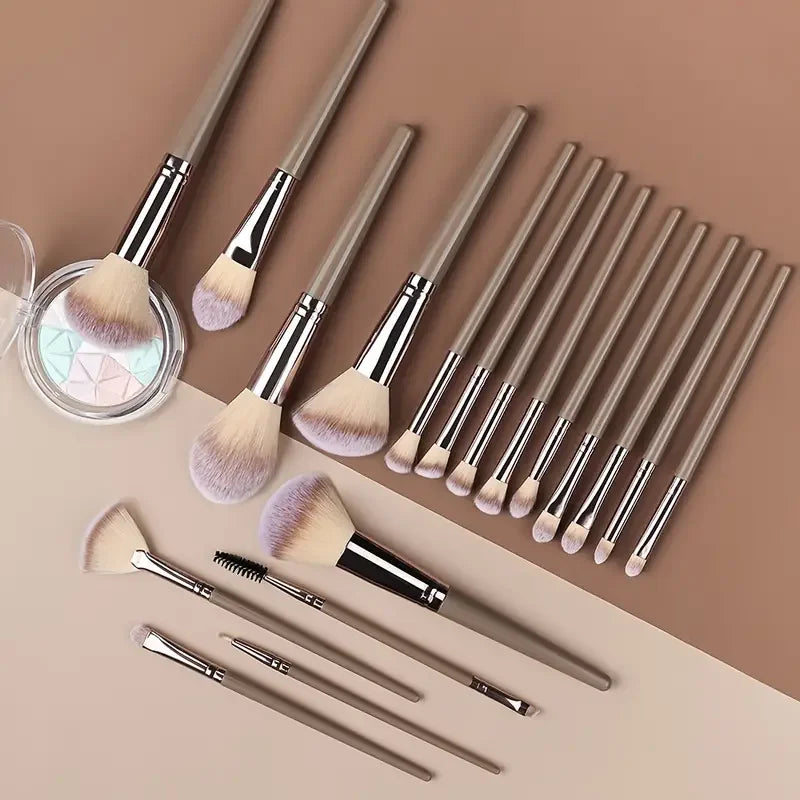 20 Piece Makeup Brush Set