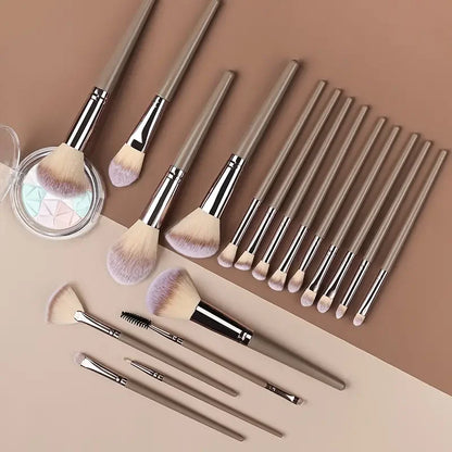 20 Piece Makeup Brush Set